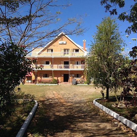 Отель Relais Du Rova Антананариву Экстерьер фото